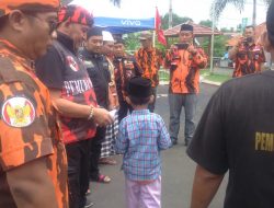 Patahkan Stigma Negatif, Ormas PP Desa Pangkalan Bagi-Bagi Makanan Gratis