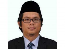 Toto Supartono Terpilih Sebagai Dosen Pendamping Favorit