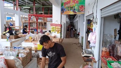 Pedagang Pasar Kepuh Senang, Bangunan Barunya Tampak Bersih dan Representatif
