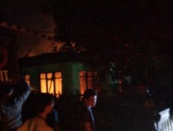 Sempat Padam Listrik, Rumah Warga di Ciawilor Terbakar