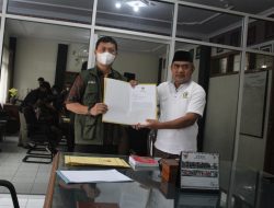 KPU Serahkan Berkas PAW Anggota PKS Kuningan