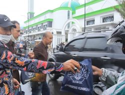 Tutup Program “Uniku Berbagi”, Tamkot Kuningan Banjir Takjil