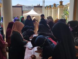 BIN Sedia Migor Gratis, Warga Cipasung “Serbu” Yayasan Majelis Dak’wah Cirawa