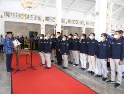 Bupati Kuningan Melantik 15 ASN Sebagai Pengurus LKBH