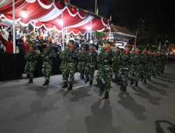 Prajurit TNI Warnai Upacara Tradisi Taptu di Kuningan