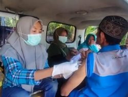 Door to Door Vaksinasi BIN, Warga Dusun Wangun Dapat Migor Gratis