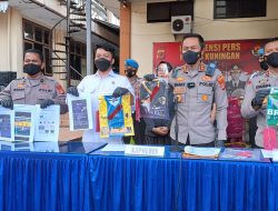 Main Judi Online, Mantan Perangkat Desa  Diciduk Polisi