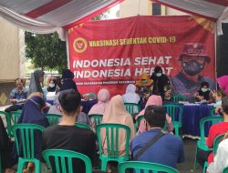 Respon dan Antusias Warga Desa Jamberama dalam Vaksinasi BIN