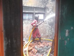 Akibat Korsleting, Rumah di Cijoho Kebakaran