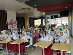 HUT ke-43 KFC Diwarnai dengan Lomba Menggambar Tingkat SD