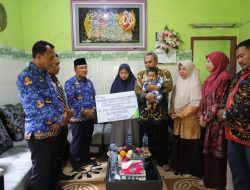 Keluarga Korban Kecelakaan di Jalan Lingkar Timur Kuningan Terima Santunan Kematian