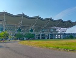 Pertumbuhan Industri Kapitalis, Kemakmuran Semu dan Menipu