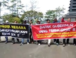 Forum Pengusaha Lokal Unjuk Rasa di Waduk Darma