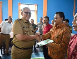 2017 Sertifikat Tanah Dibagikan di Desa Mekarjaya