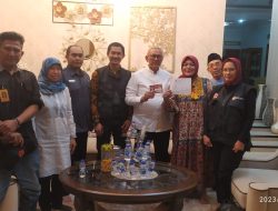 Jelang Pemilu 2024, Petugas Pantarlih “Coklit” Bupati Kuningan