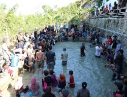 Ribuan Warga Longkewang Ngobeng Bersama Rokhmat Ardiyan