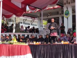 Babarit, Masyarakat Serbu Nasi Tumpeng