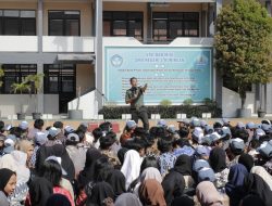 Tumbuhkan Rasa Cinta Tanah Air, Dandim Berikan Materi Wasbang Pada Ribuan Siswa SMANDA Kuningan