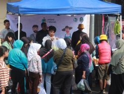 Gelar Pasar Tani, Booth Petani Milenial Kuningan Ramai Dikunjungi