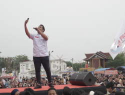 Pembacaan “Janji Laskar Gemoy” dan Konser Dewa-19 Menyelimuti Kota