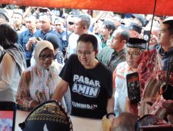 Pulang Kampung, Anies Blusukan Ke Pasar