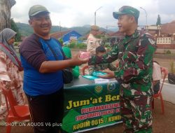 Jumat Berkah, Koramil Kadugede Bagikan Ratusan Snack dan Pemeriksaan Kesehatan GRATIS