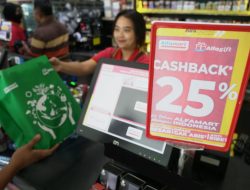 Alfamart Manjakan Konsumen dengan Cashback 25%, Nyambung Terus dan Anti Ribet!