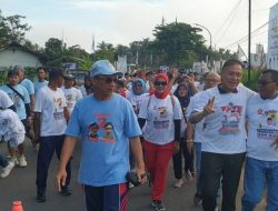 Iwan Bule Jalan Sehat Bareng Warga Langensari Banjar, Teriakan Prabowo Presiden Menggema