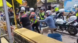 Video Polisi Lumpuhkan Pencuri Motor di Kuningan Viral di Medsos
