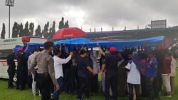 Acep Purnama Diterbangkan ke RSPAD, Hujan Deras dan Doa Iringi Proses Evakuasi
