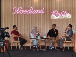 Disporapar Kuningan Gelar Podcash, Potensi Wisata Woodland “Dibedah”