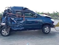 Diduga Mengantuk, Supir Truk Tabrak 6 Kendaraan