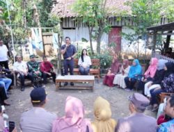 Program PTSL Berjalan Baik di Jawa Tengah, Menteri AHY Antar Langsung Sertipikat ke Rumah Masyarakat