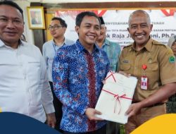 Serahkan Sertipikat Tanah ke Pemkot Malang, Wamen ATR/Waka BPN : Kita Selamatkan Setengah Triliun Aset Negara