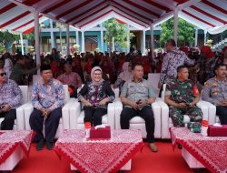 Terbesar di Indonesia, Bupati Nina Agustina Anggarkan 13 Miliar Untuk Guru Madrasah