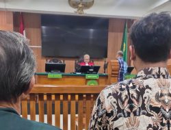 Sidang Praperadilan Tersangka Pencabulan Digelar, Keluarga dan Simpatisan Beri Dukungan Moril