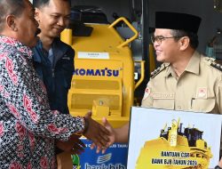 Sampah di Kuningan Over Capacity, BJB Berikan Bantuan Bulldozer