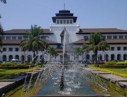 Dugaan Skandal Masa Lalu Bayangi Salah Satu Cawawalkot Bandung