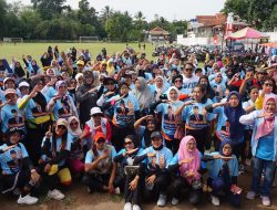 Kompak! Ribuan Warga Jalaksana Dukung Dirahmati Jadi Bupati Kuningan