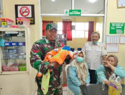 Bayi Baru Lahir Ditemukan Warga Di Teras Warung Nasi