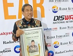Rokhmat Ardiyan Diberi Anugerah Penghargaan Khusus Person Of The Year 2024 sebagai Investor Pariwisata Terbaik