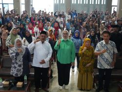 DPR RI dan BGN Sosialisasikan Program Makan Bergizi Gratis Hadir Di Desa Walahar Karawang