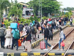 KAI Daop 3 Jalankan KA Cirebon Fakultatif untuk Kereta Tambahan Lebaran