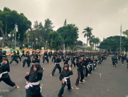 Ratusan Pendekar Bima Suci Samakan Gerak dan Langkah dalam Latihan Gabungan