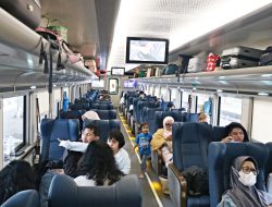 PT KAI Daop 3 Cirebon Berikan Tarif Khusus Tiket Kereta Api