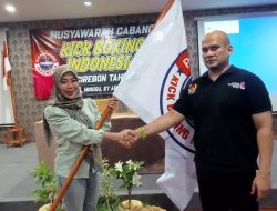 Terpilih Jadi Ketua, Rinna Akan Bawa Kick Boxing Indonesia Kota Cirebon Lebih Berprestasi