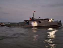 Bakamla RI Gagalkan Penyelundupan Beras dan Gula Pasir Subsidi di Perairan Nyamuk Sebatik