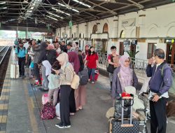 Arus Balik Lebaran 2025 Mulai Terlihat di Stasiun Cirebon