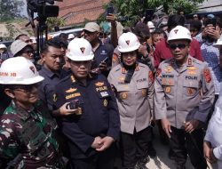 Danrem 063/SGJ Dampingi Kapolda Jabar dan Gubernur KDM Tinjau Lokasi Longsor Galian C Gunung Kuda, 17 Korban Ditemukan Meninggal Dunia