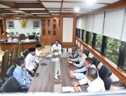 Bupati Kuningan Audiensi dengan Menteri Kehutanan, Tuntut Keadilan Ekologis untuk Daerah Konservasi